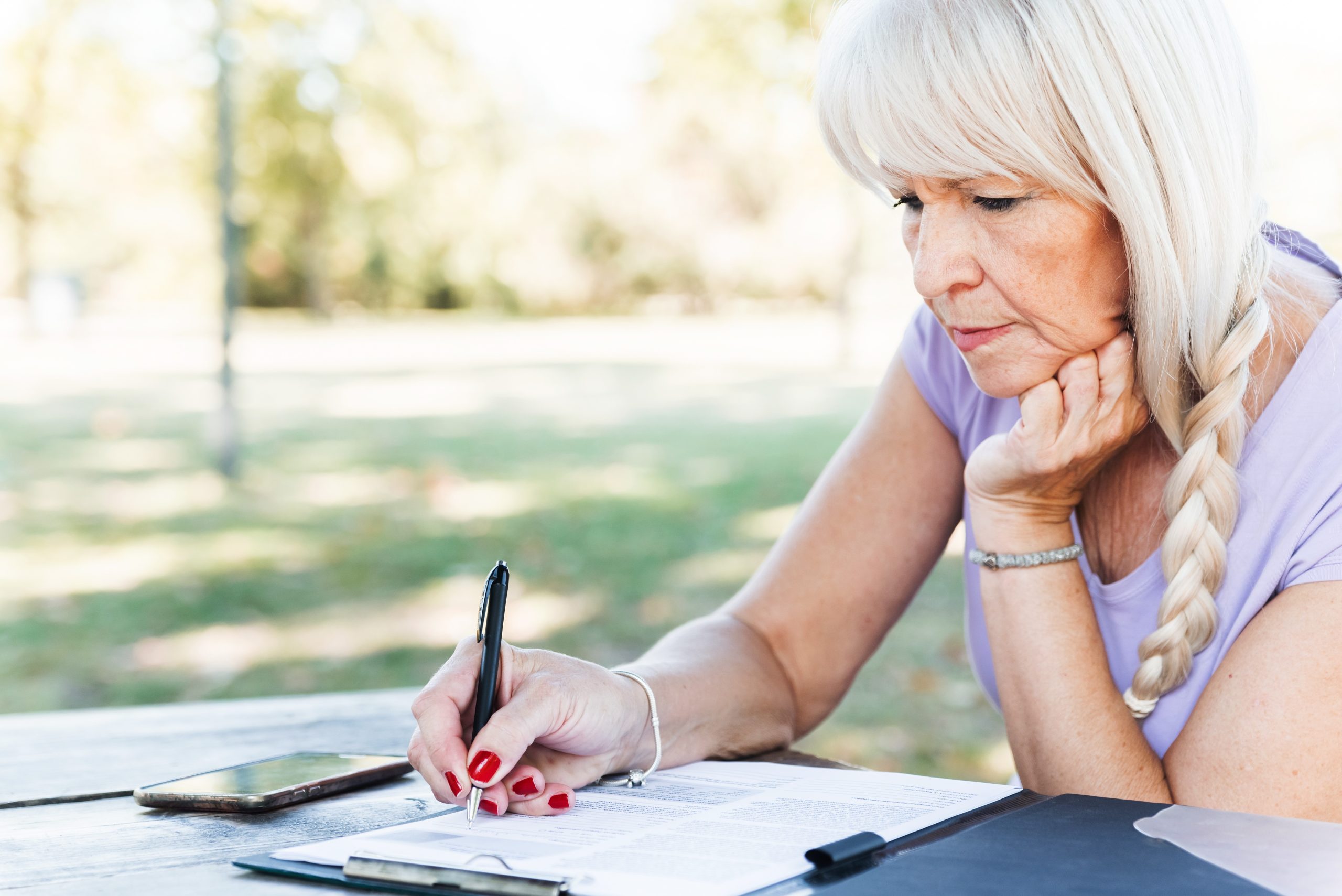 Accompagnement (coaching d'écriture) pour réaliser votre propre biographie ou celle d'un proche et la publier: édition traditionnelle ou autoédition